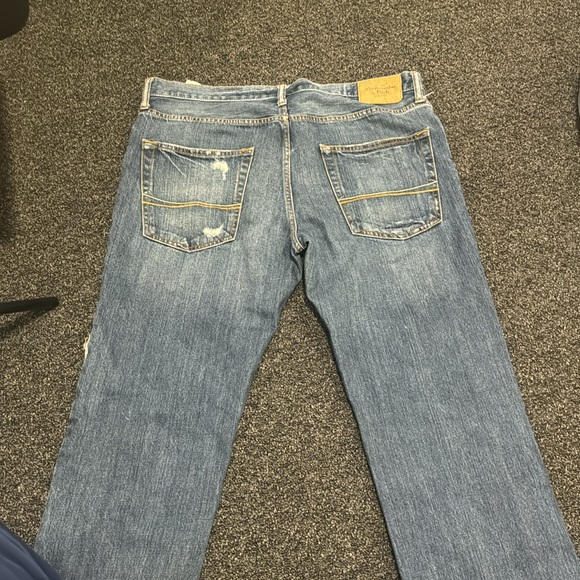 Abercrombie & fitch - Picture 2 of 4